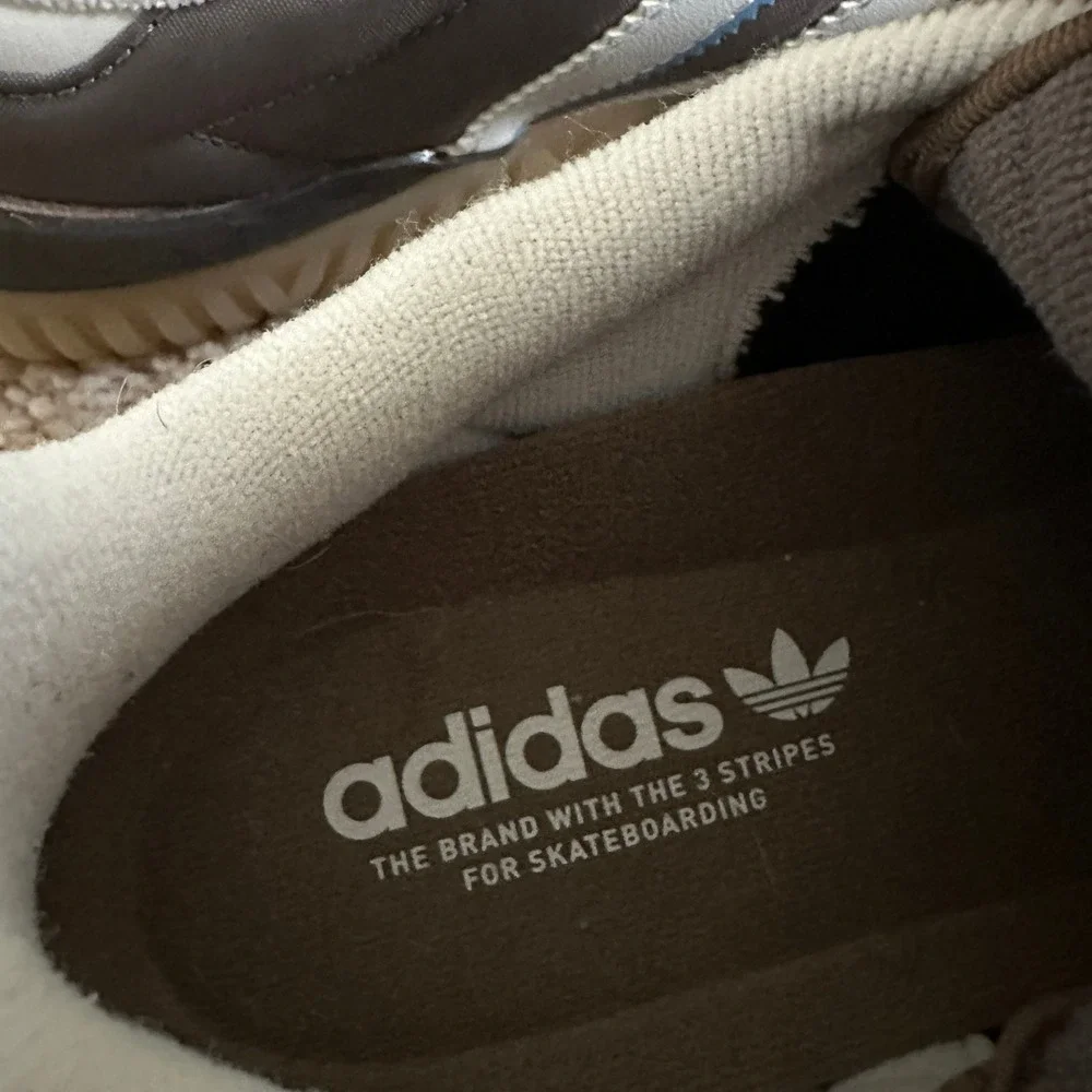 Adidas Busenitz Skate Shoes Mens Size 9.5 Brown Grey Suede Gum Sole Sneaker